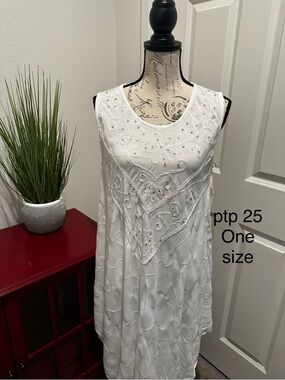 White Embroidered Sleeveless Midi Dress - One Size